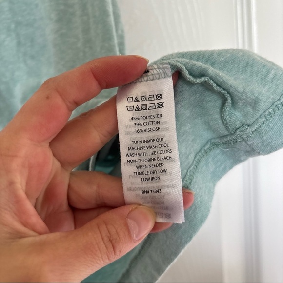 Tahari Essential Scoop Neck Tank Top Green Blue Size Medium - Picture 3 of 4